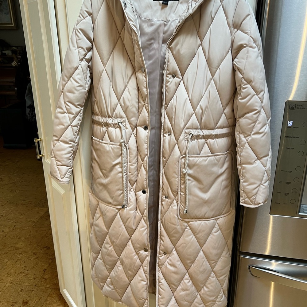 Kenneth Cole Women's Long Light   Cream Color Quilted Puffer Jacket